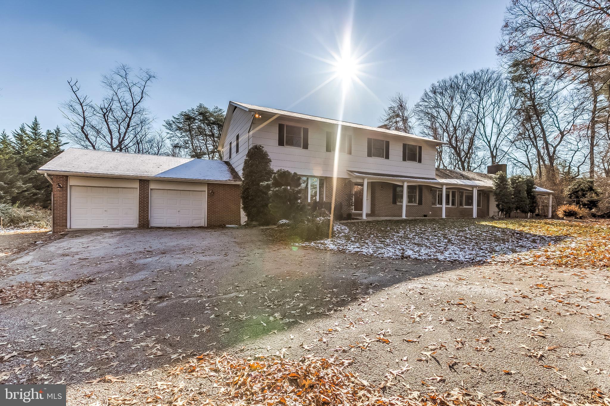 7841 Tick Neck Road Pasadena, MD 21122 - Photo 4 of 63 Front
