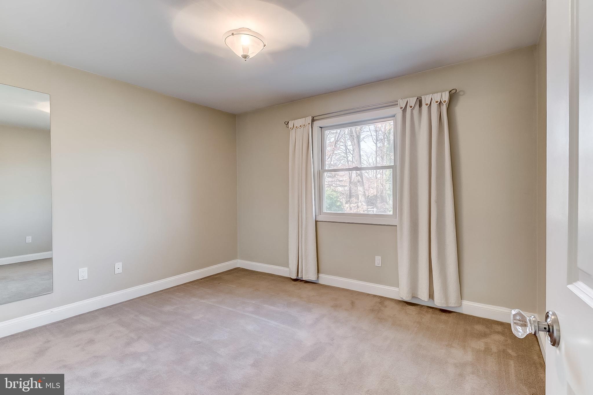7841 Tick Neck Road Pasadena, MD 21122 - Photo 38 of 63 Bedroom 4