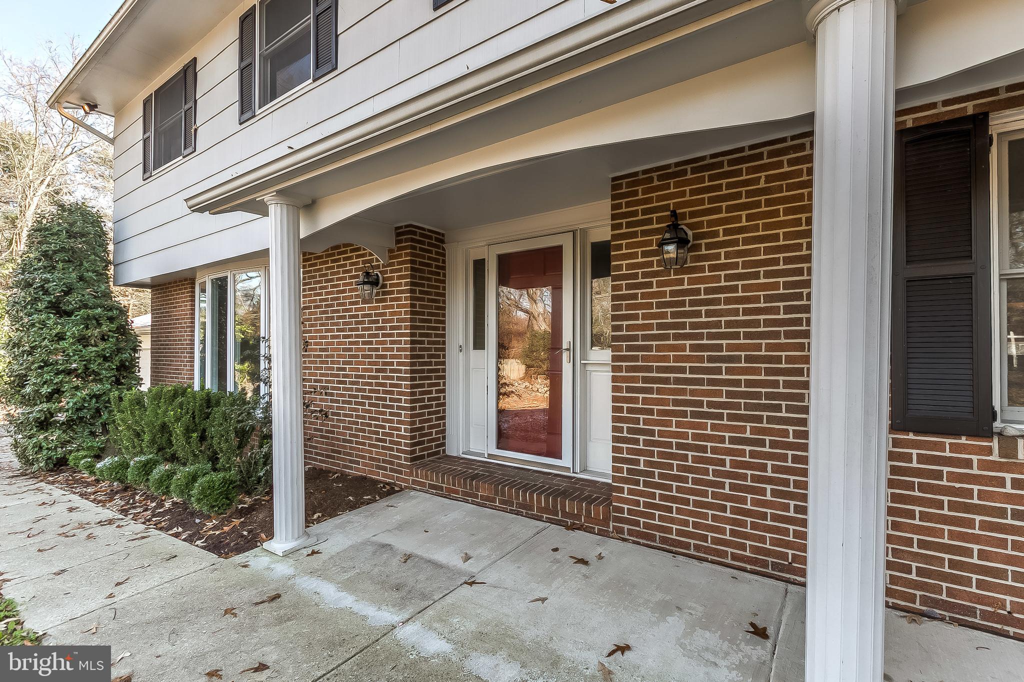 7841 Tick Neck Road Pasadena, MD 21122 - Photo 5 of 63 Entrance