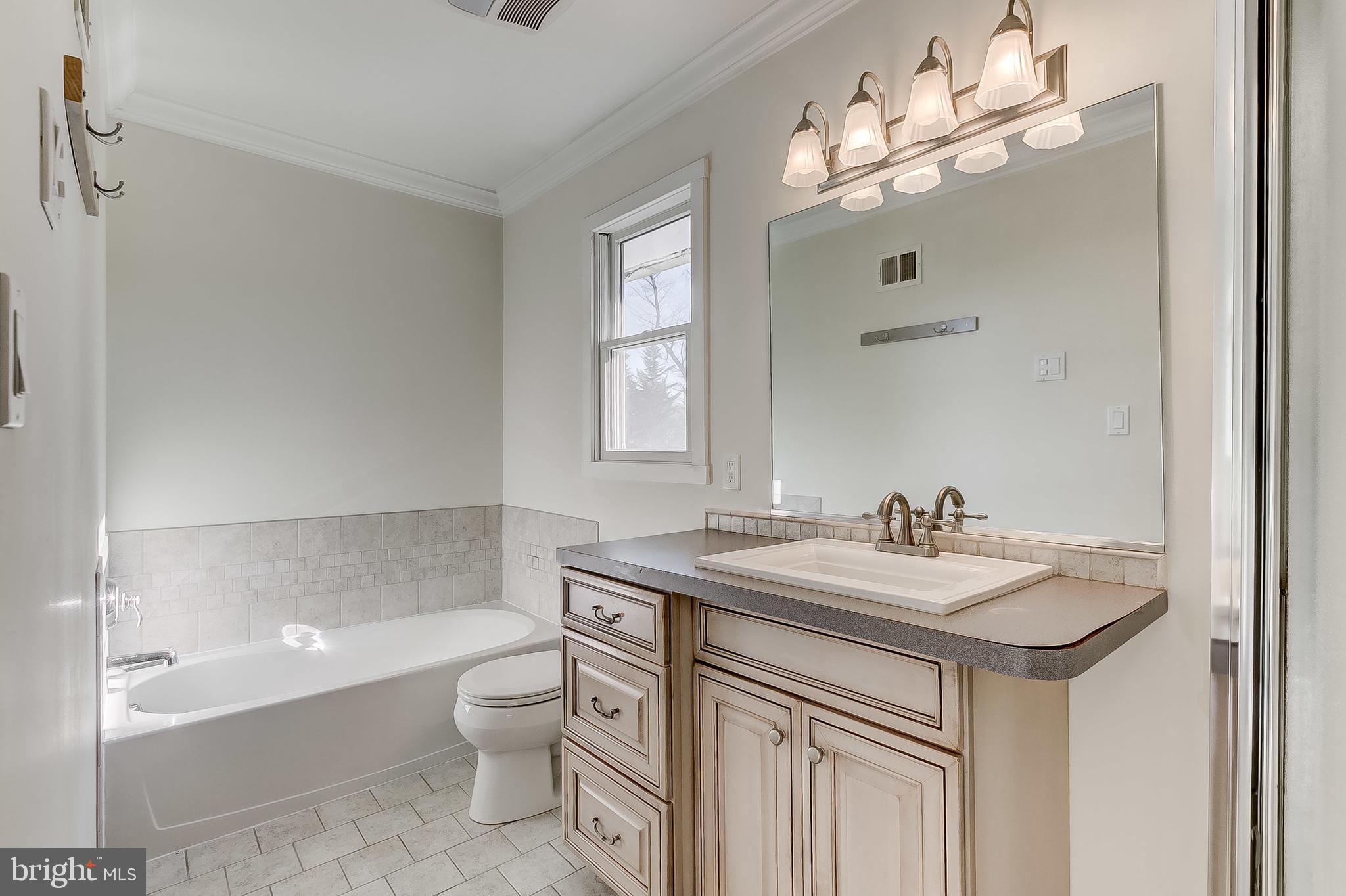 7841 Tick Neck Road Pasadena, MD 21122 - Photo 48 of 63 Master Bathroom