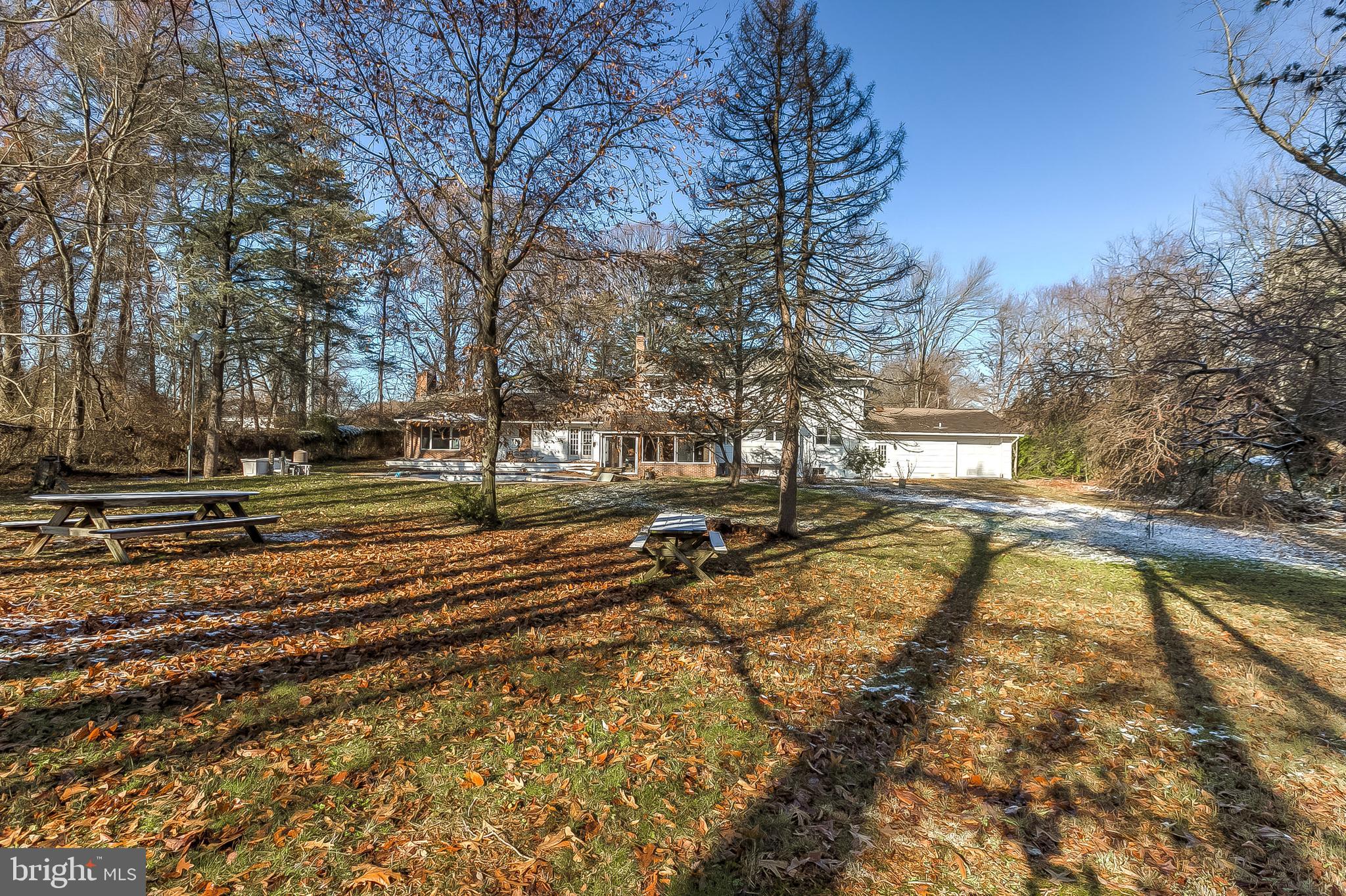 7841 Tick Neck Road Pasadena, MD 21122 - Photo 60 of 63 Large backyard