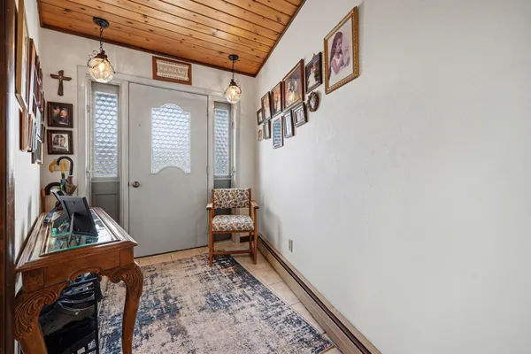 $750,000 | 828 Reunion Avenue, Fremont, MI 49412