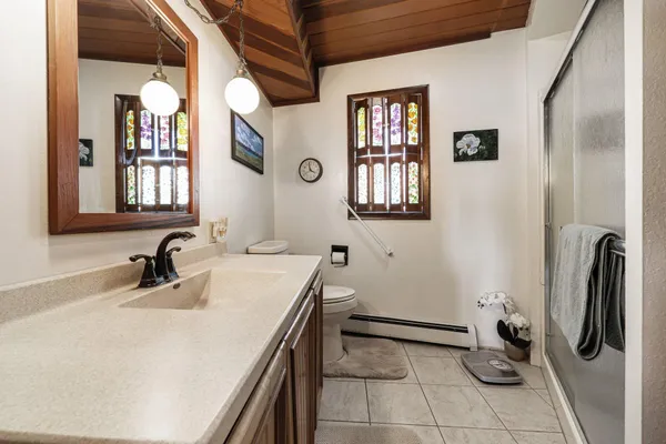 $750,000 | 828 Reunion Avenue, Fremont, MI 49412