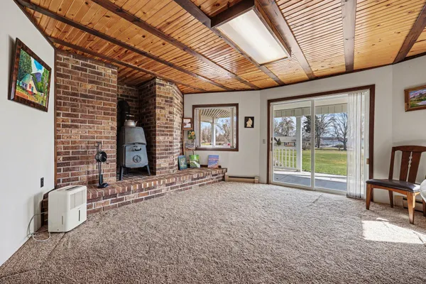 $750,000 | 828 Reunion Avenue, Fremont, MI 49412