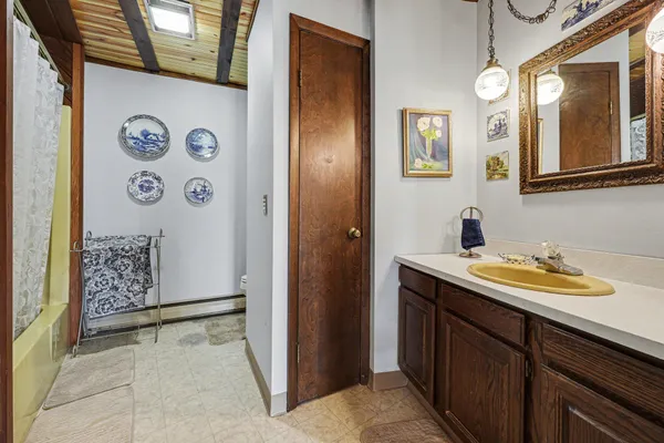 $750,000 | 828 Reunion Avenue, Fremont, MI 49412