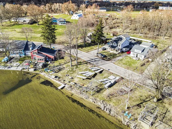 $750,000 | 828 Reunion Avenue, Fremont, MI 49412