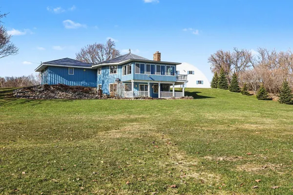 $750,000 | 828 Reunion Avenue, Fremont, MI 49412