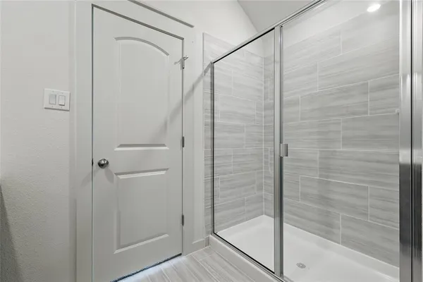 $324,990 | 126 Patrick Henry Drive, Venus, TX 76084