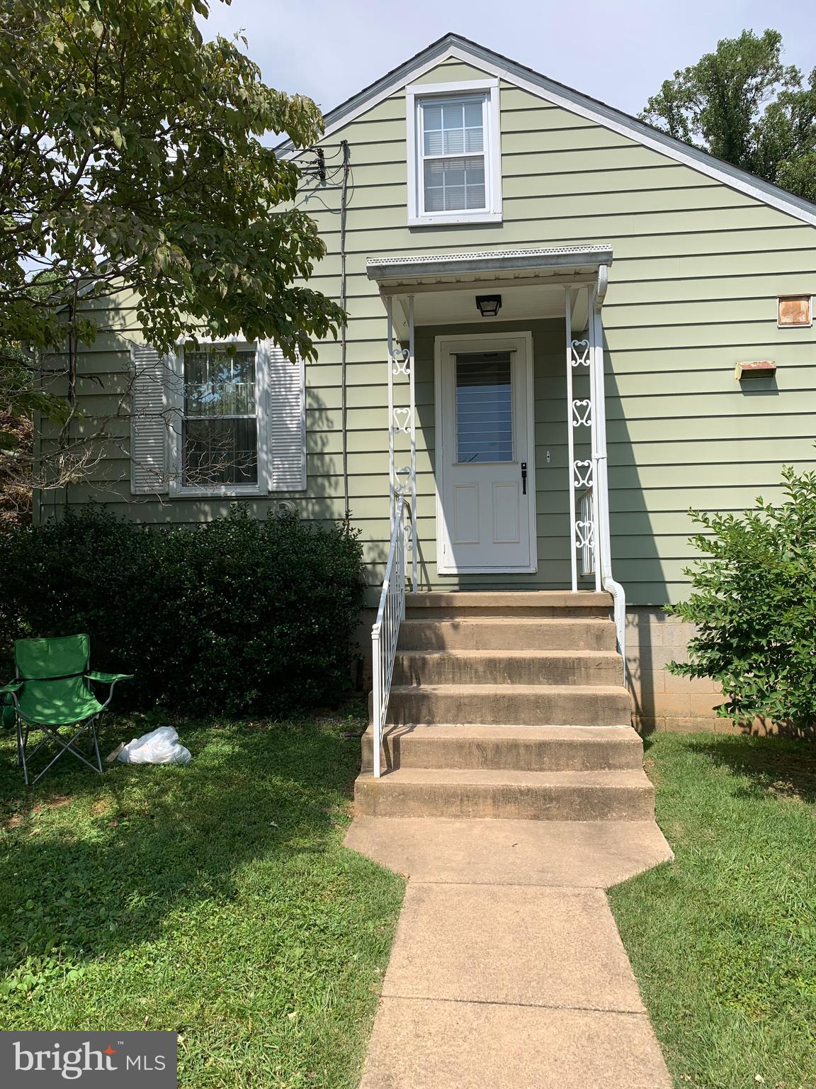 205 Delight Road Reisterstown, MD 21136 - Photo 25 of 26 Convenient covered side entrance to kitchen