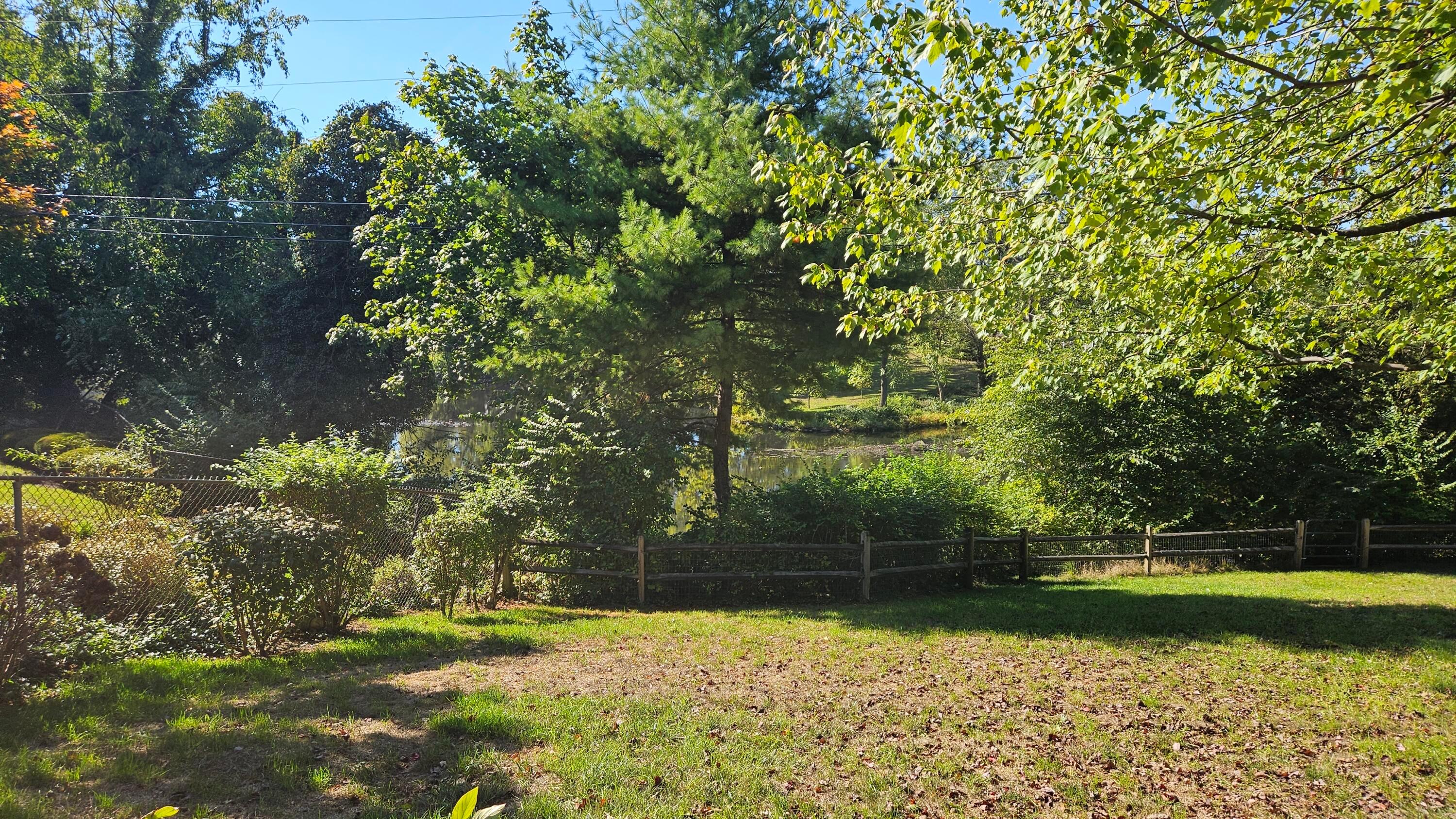 1383 Haddon Road Columbus, OH 43209 - Photo 37 of 44 20241002_154019 - Copy