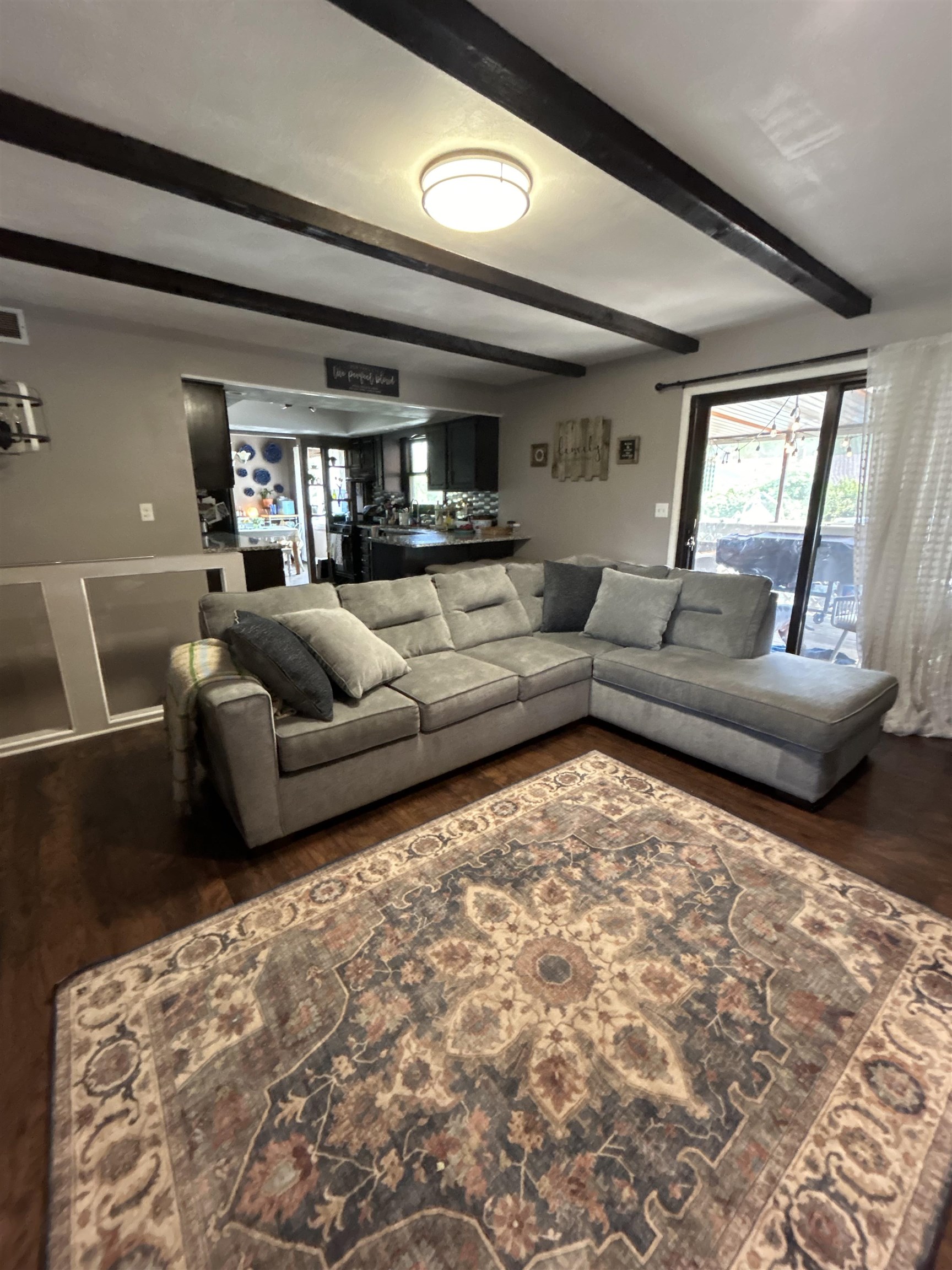 4563 Sunderman Road Rockford, IL 61114 - Photo 3 of 70 a living room with furniture and a large window