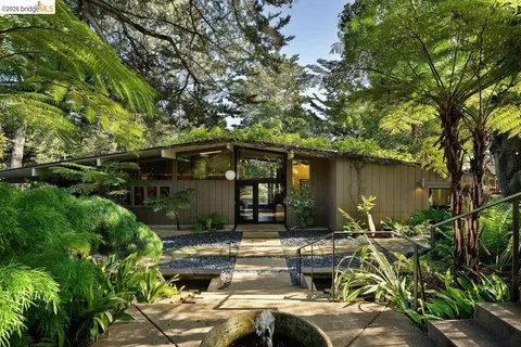 $2,395,000 | 2871 Morley Drive, Oakland, CA 94611