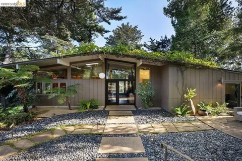 $2,395,000 | 2871 Morley Drive, Oakland, CA 94611