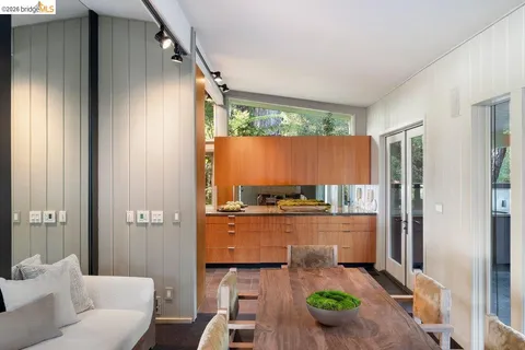 $2,395,000 | 2871 Morley Drive, Oakland, CA 94611