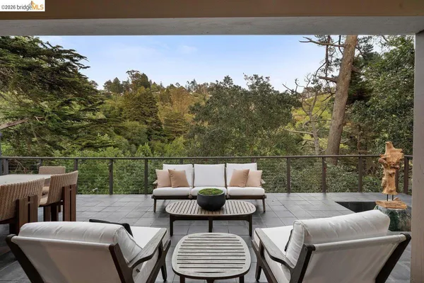 $2,395,000 | 2871 Morley Drive, Oakland, CA 94611