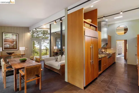 $2,395,000 | 2871 Morley Drive, Oakland, CA 94611