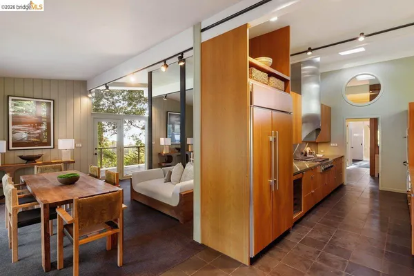 $2,395,000 | 2871 Morley Drive, Oakland, CA 94611