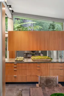 $2,395,000 | 2871 Morley Drive, Oakland, CA 94611