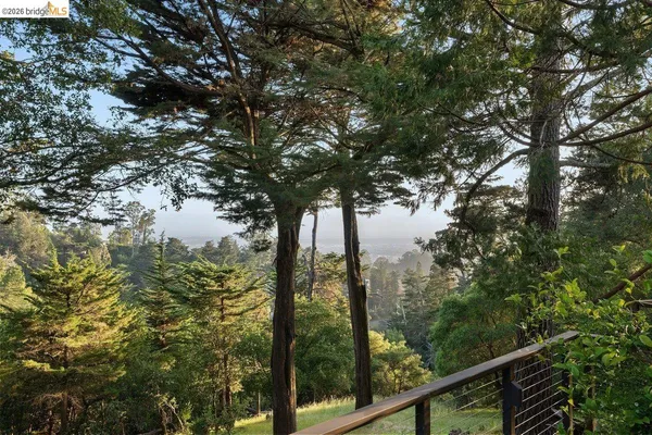 $2,395,000 | 2871 Morley Drive, Oakland, CA 94611