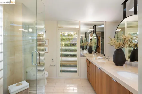 $2,395,000 | 2871 Morley Drive, Oakland, CA 94611