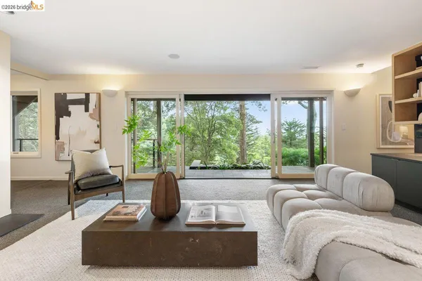$2,395,000 | 2871 Morley Drive, Oakland, CA 94611