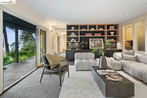 $2,395,000 | 2871 Morley Drive, Oakland, CA 94611