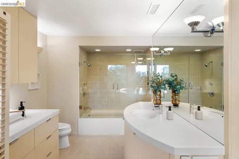 $2,395,000 | 2871 Morley Drive, Oakland, CA 94611