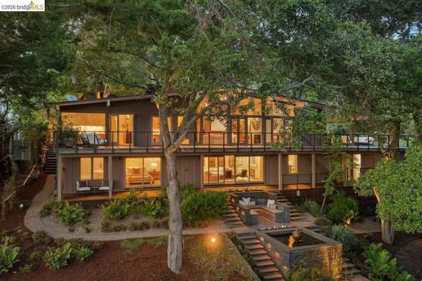 $2,395,000 | 2871 Morley Drive, Oakland, CA 94611