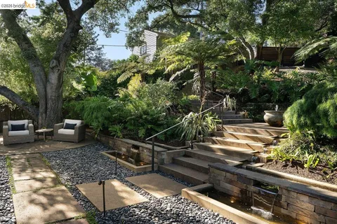 $2,395,000 | 2871 Morley Drive, Oakland, CA 94611