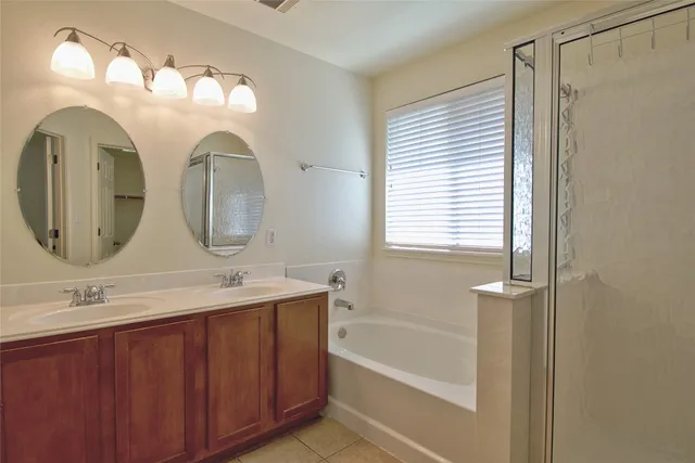 $1,995 | 7749 Squirrel Hollow Drive, Georgetown, TX 78628