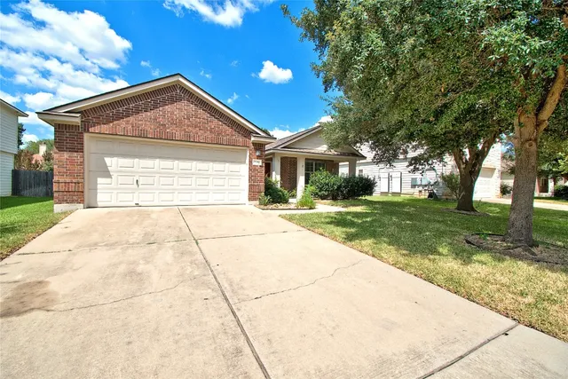 $1,995 | 7749 Squirrel Hollow Drive, Georgetown, TX 78628