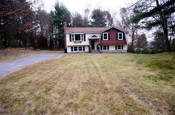 31 Partridge Road Dracut, MA 01826 - Photo 2 of 27