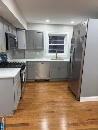 $3,000 | 253 Henry Street, Hasbrouck Heights, NJ 07604