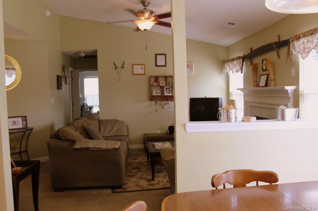 809 River Trail Road Lowell, NC 28098 - Photo 11 of 19 Gallery Image 11