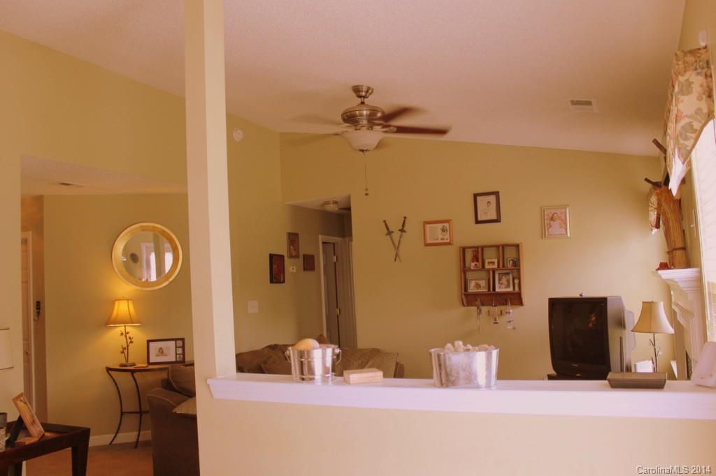 809 River Trail Road Lowell, NC 28098 - Photo 7 of 19 Gallery Image 7