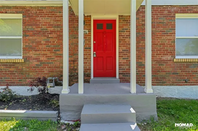 $1,450 | 8246 Montreal Drive, St. Louis, MO 63132