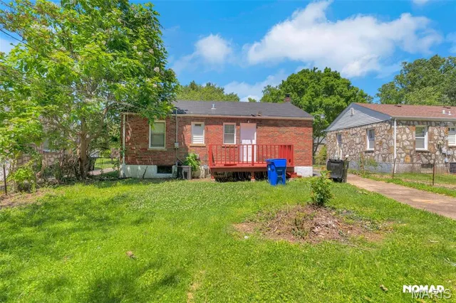 $1,450 | 8246 Montreal Drive, St. Louis, MO 63132