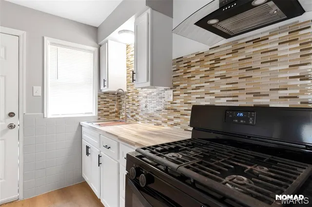 $1,450 | 8246 Montreal Drive, St. Louis, MO 63132