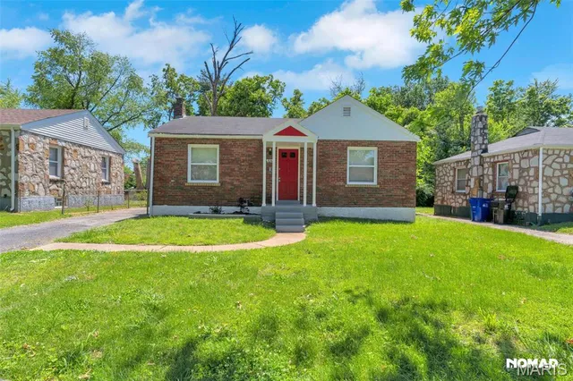 $1,450 | 8246 Montreal Drive, St. Louis, MO 63132