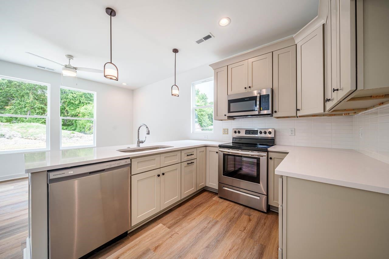 316 Spring Street Durham, NC 27703 - Photo 6 of 18 Photo 6