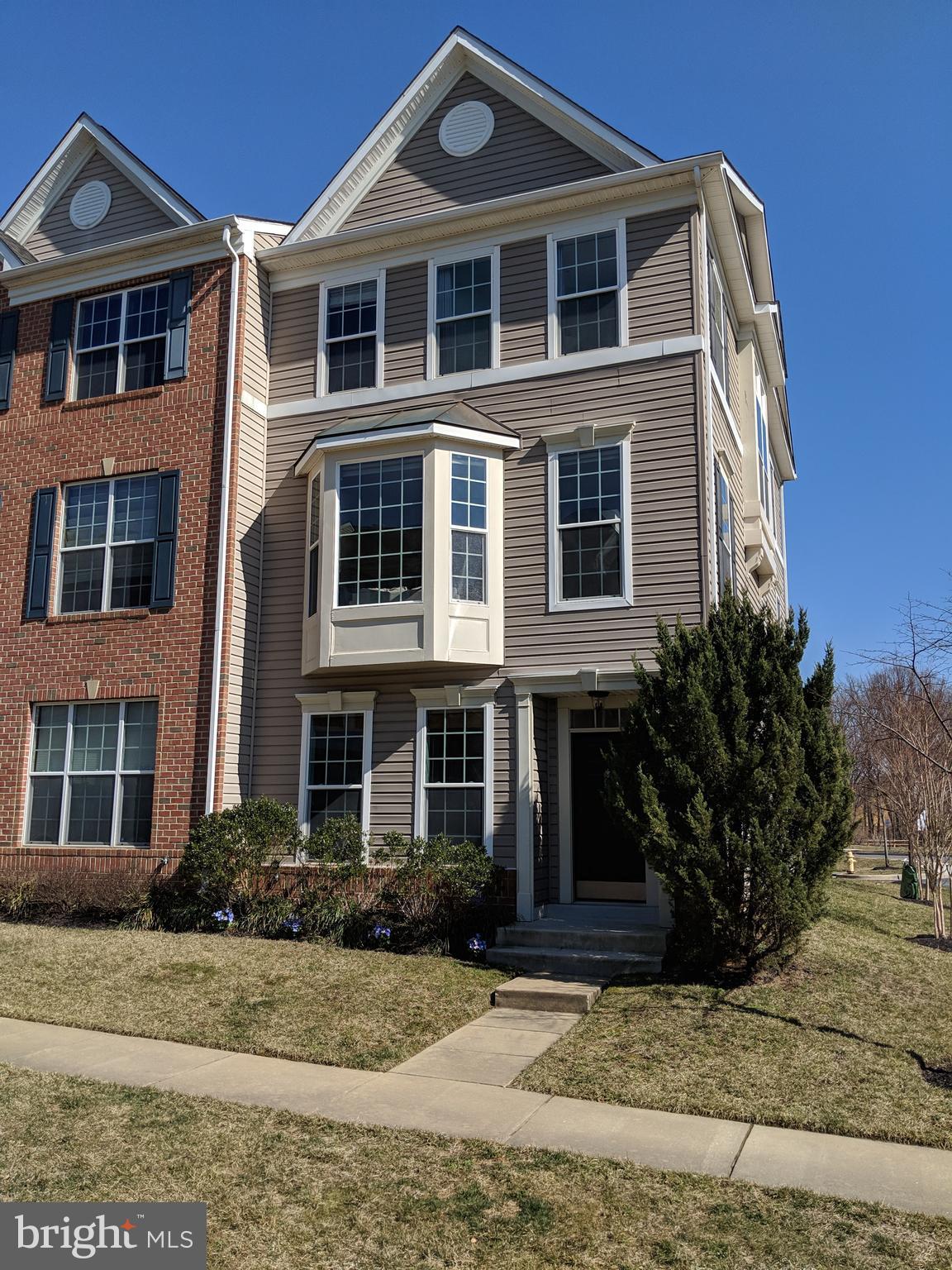 2642 Raptor Drive Odenton, MD 21113 - Photo 2 of 38 Gallery Image 2