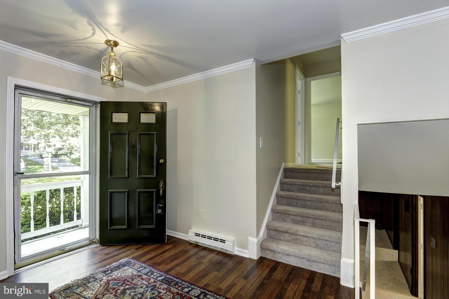 11317 Rambling Road Gaithersburg, MD 20879 - Photo 3 of 27 Entry Foyer