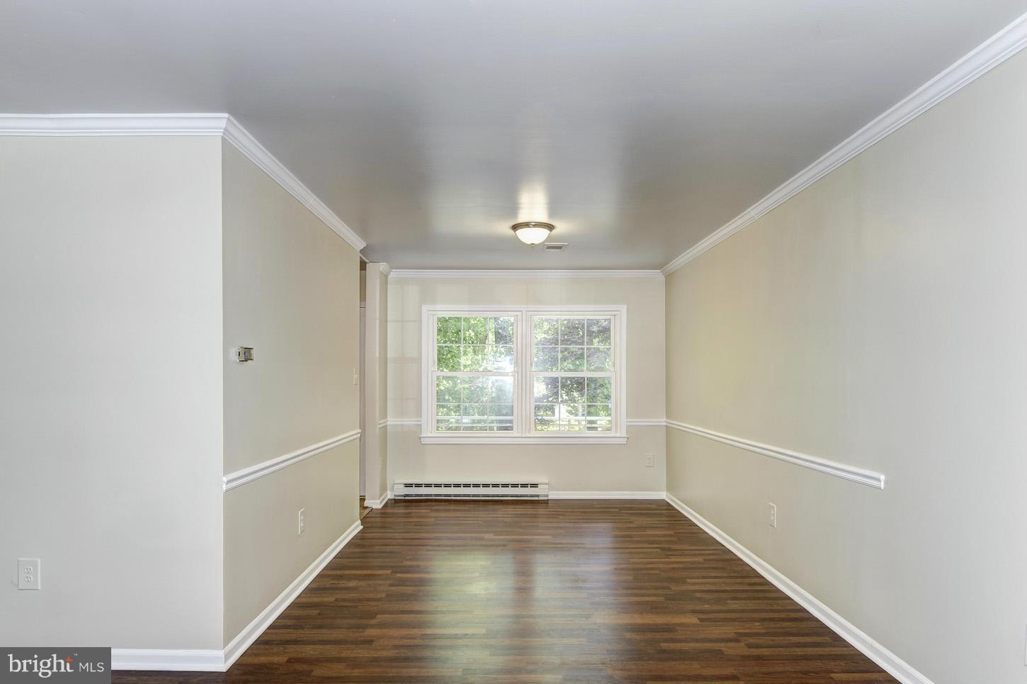 11317 Rambling Road Gaithersburg, MD 20879 - Photo 7 of 27 Dining Room