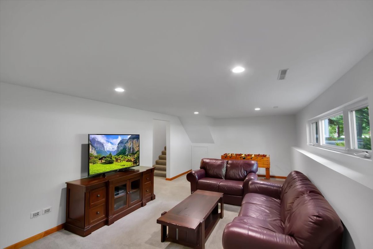 31471 North Ranch Road Grayslake, IL 60030 - Photo 23 of 31 Gallery Image 23
