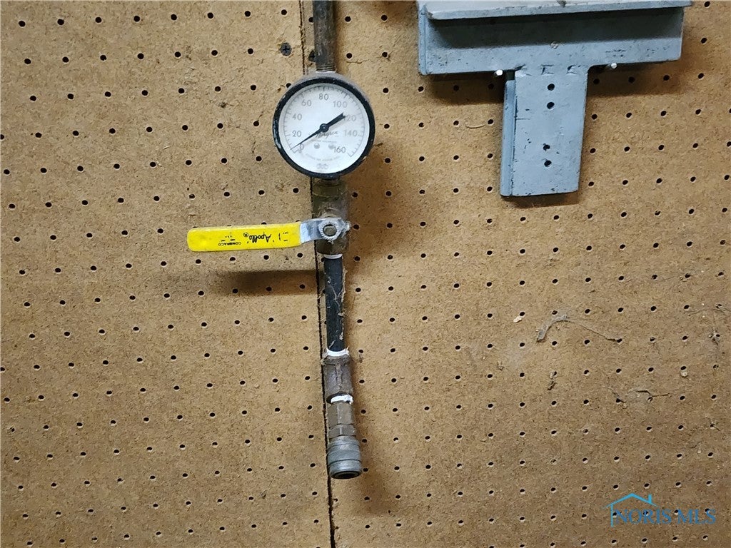 8431 Faldl Road Sylvania, OH 43560 - Photo 30 of 34 Line for air compresser inside detached garage