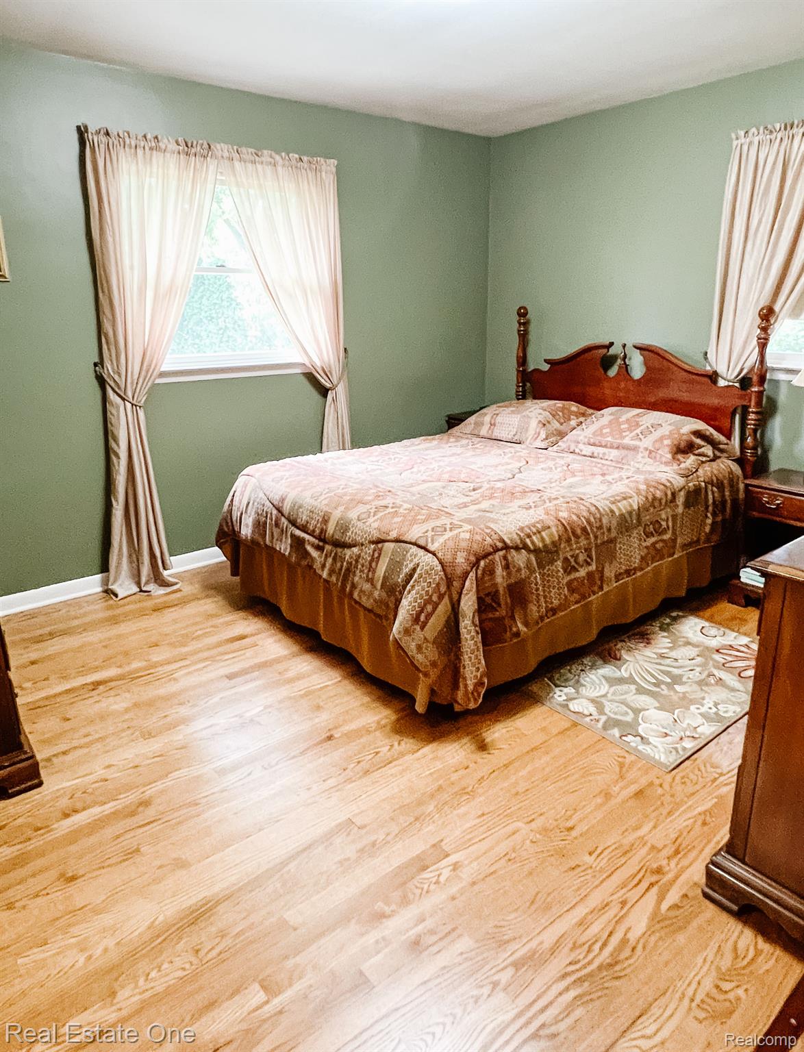 741 Ridgewood Road Rochester, MI 48306 - Photo 22 of 37 Gallery Image 22
