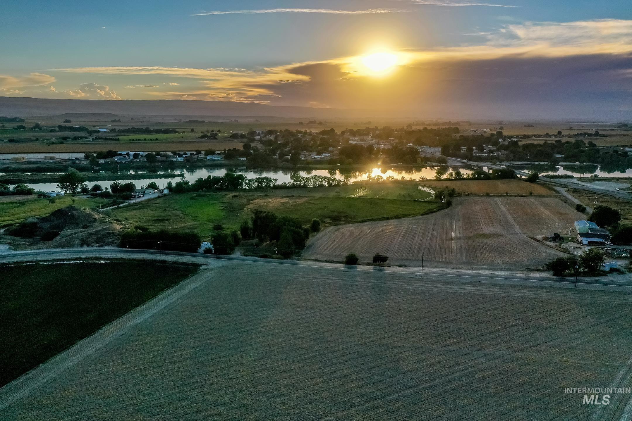 20056 Sunny Slope Road Caldwell, ID 83607 - Photo 3 of 5
