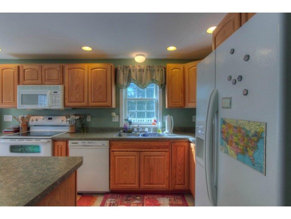 20 Whippoorwill Ridge Road Farmington, NH 03835 - Photo 8 of 22