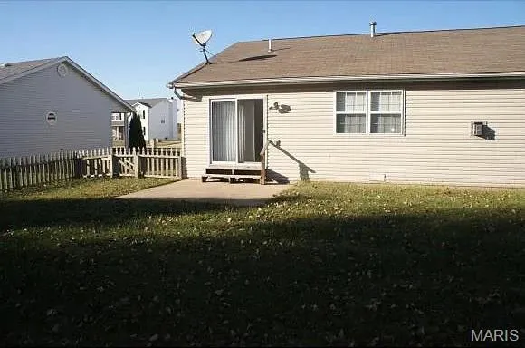 $2,000 | 2350 Coniferous Drive, Shiloh, IL 62221