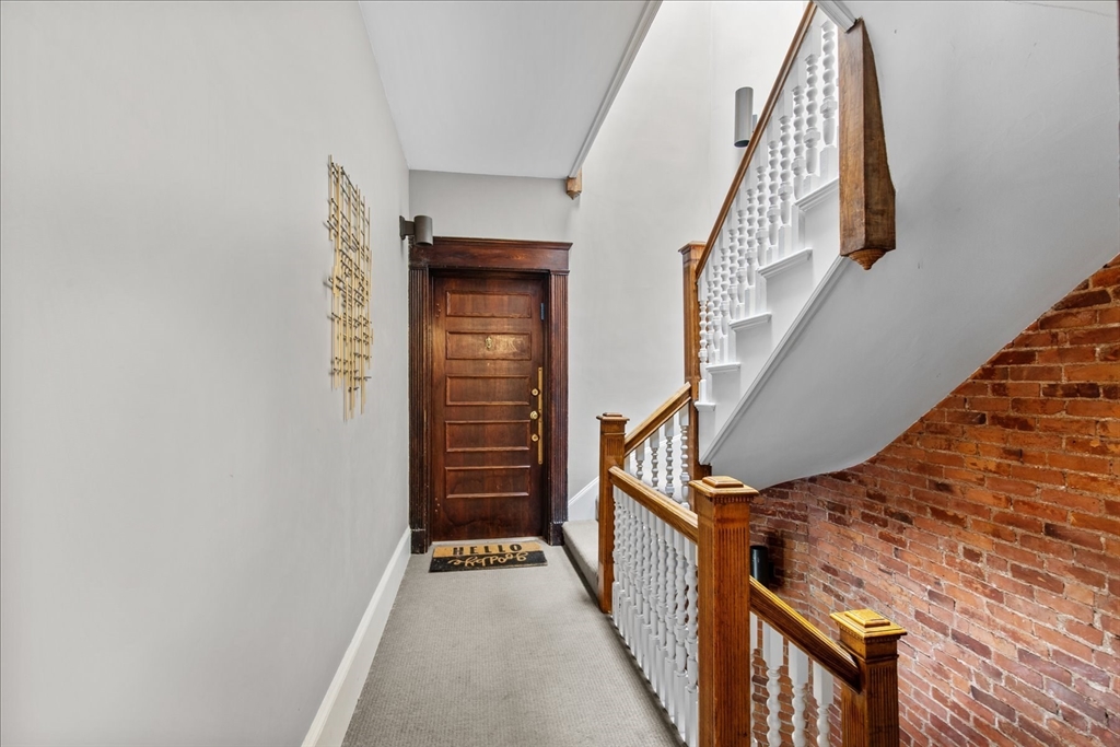 9 Verndale Street, Unit 2 Brookline, MA 02446 - Photo 34 of 39